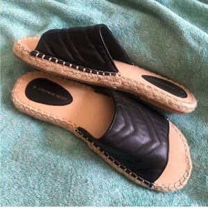 Streetwear Society Black and Tan Sandals Casual Comfort